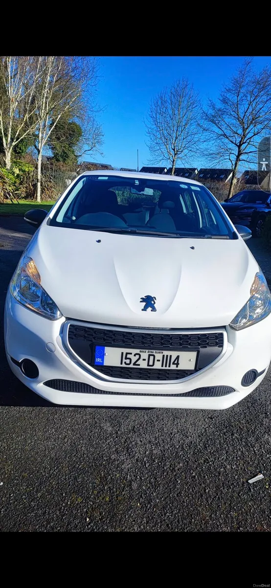 Peugeot 208 - Image 2