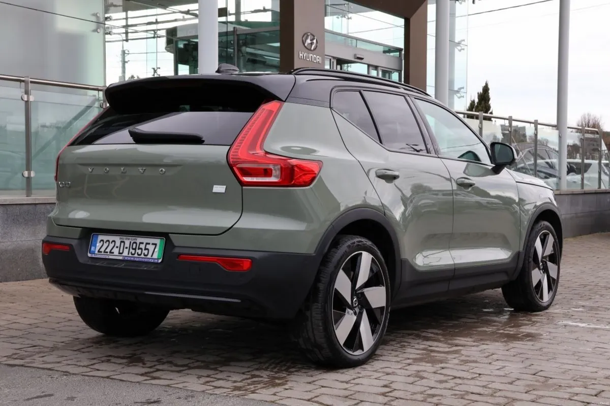 Volvo XC40 BEV 231hp Ultimate - Image 4