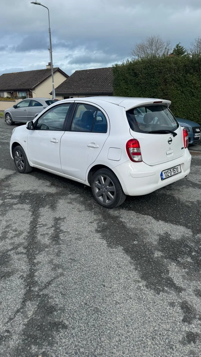 232 Nissan Mira - Image 1