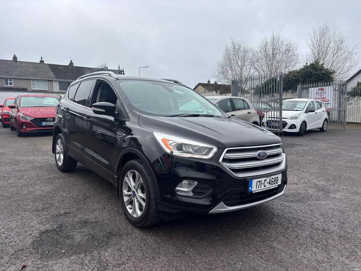 Ford Kuga 2017   TITANIUM   1.5  DIESEL LOW  KMS - Image 1