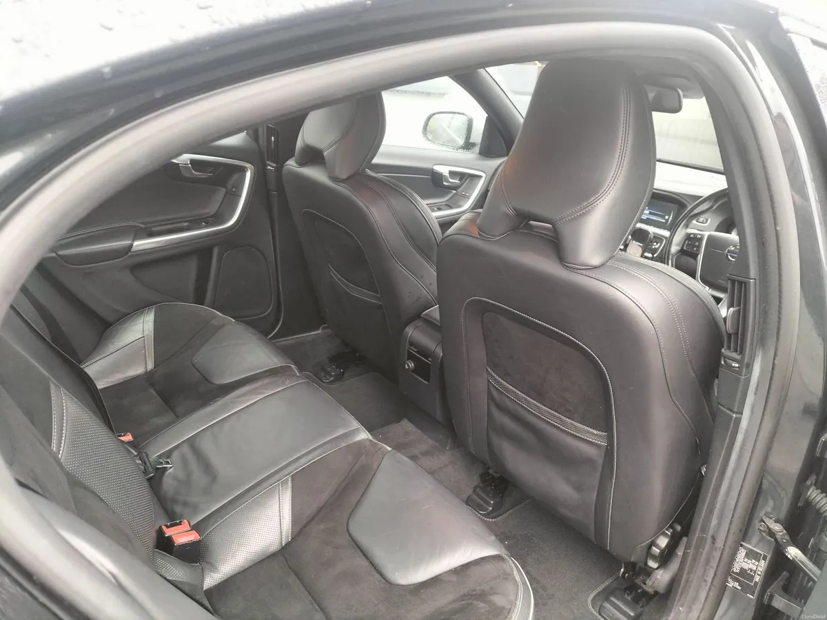 Volvo S60 2016 - Image 1