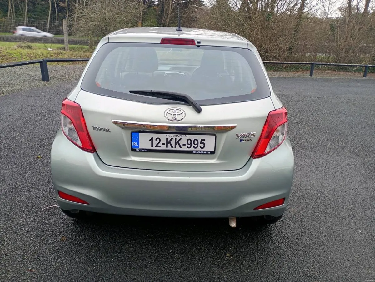 Toyota Yaris - Image 4