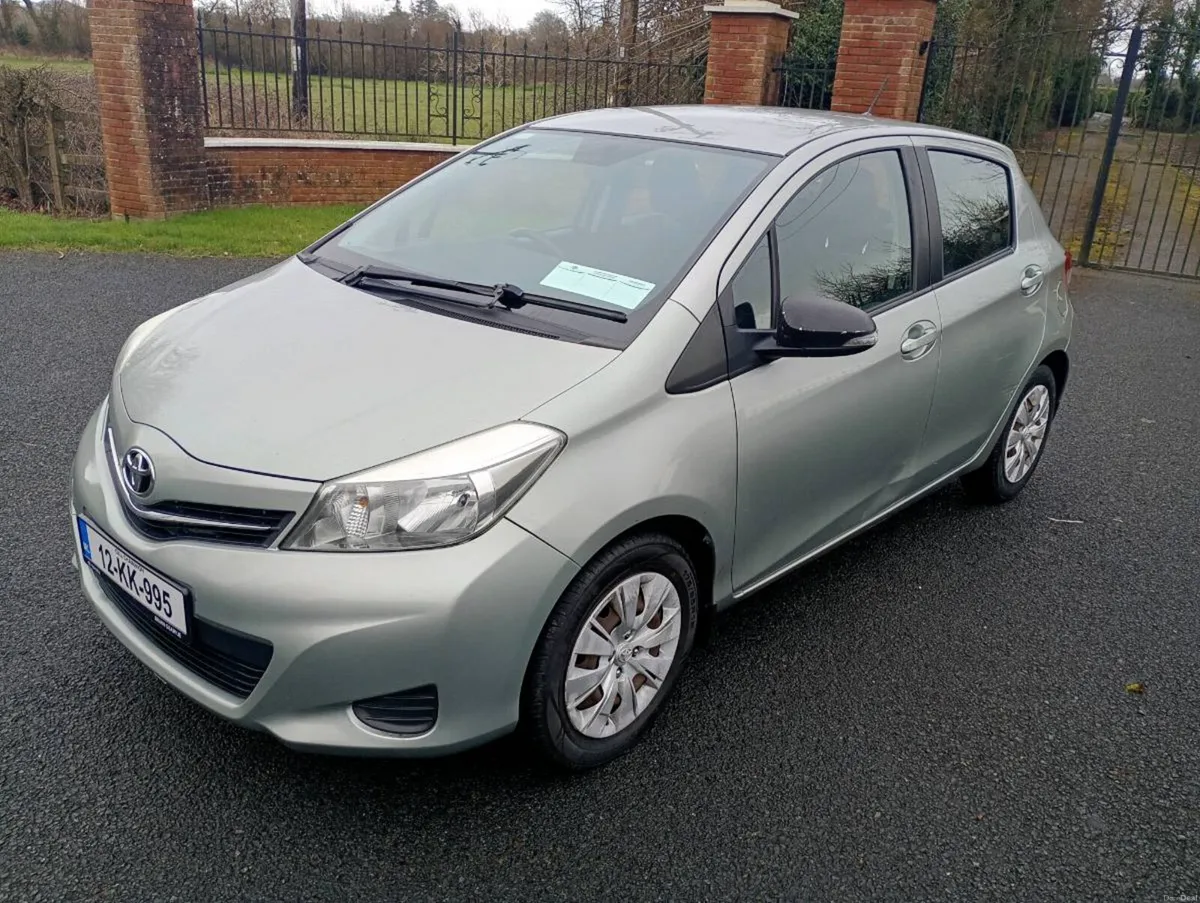 Toyota Yaris - Image 2