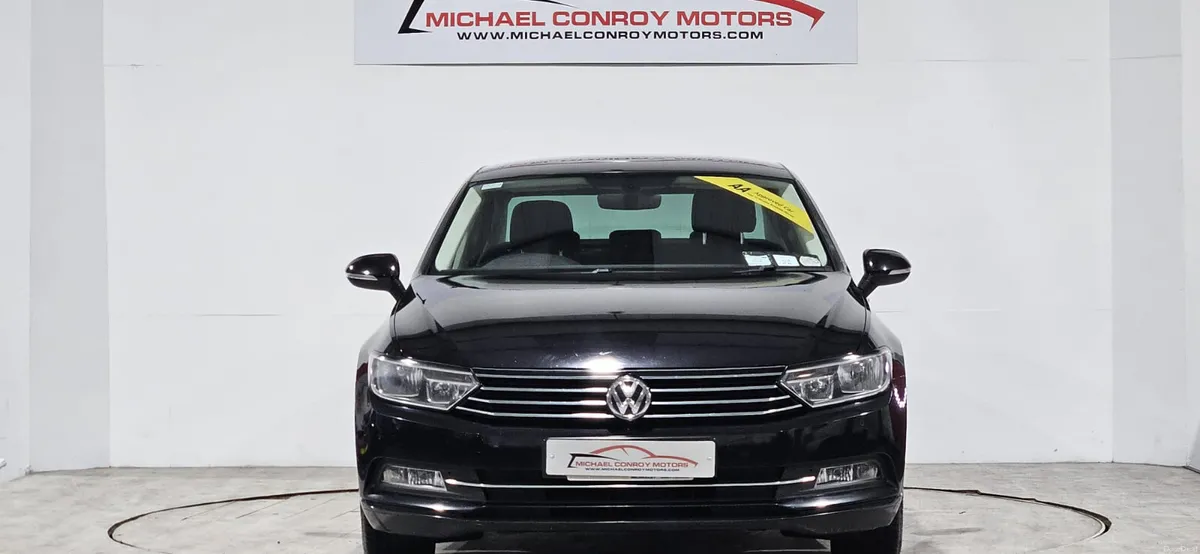 Volkswagen Passat SE 2017 - Image 3