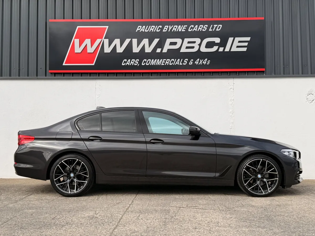 BMW 5-Series 520D SE 2020 - Image 3