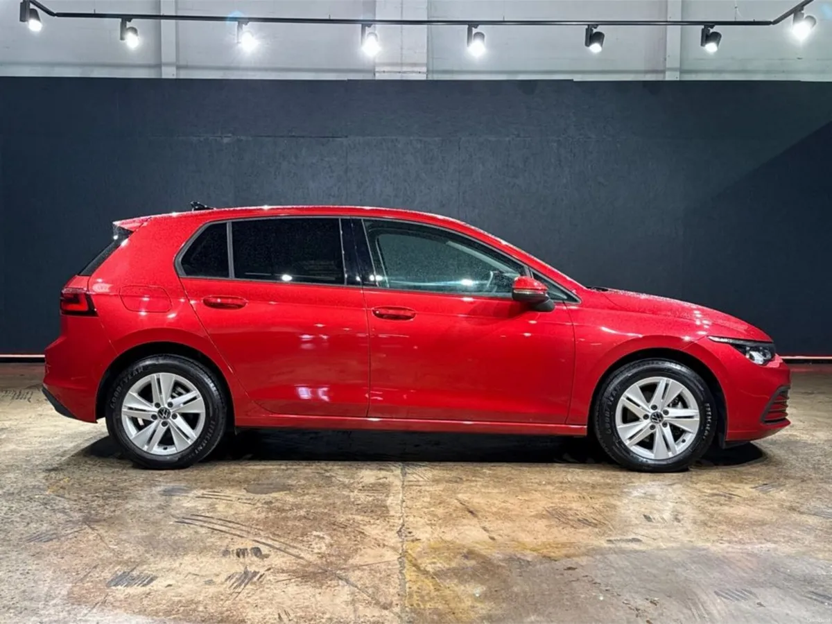 Volkswagen Golf ETSI ACTIVE - FACTORY ALLOYS - REV - Image 3