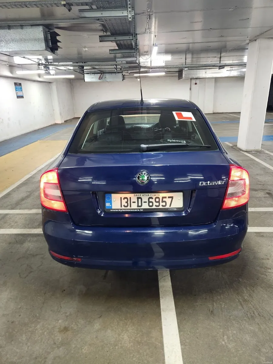 Skoda Octavia Ambition 1.2 TSI. 2013 - Image 4