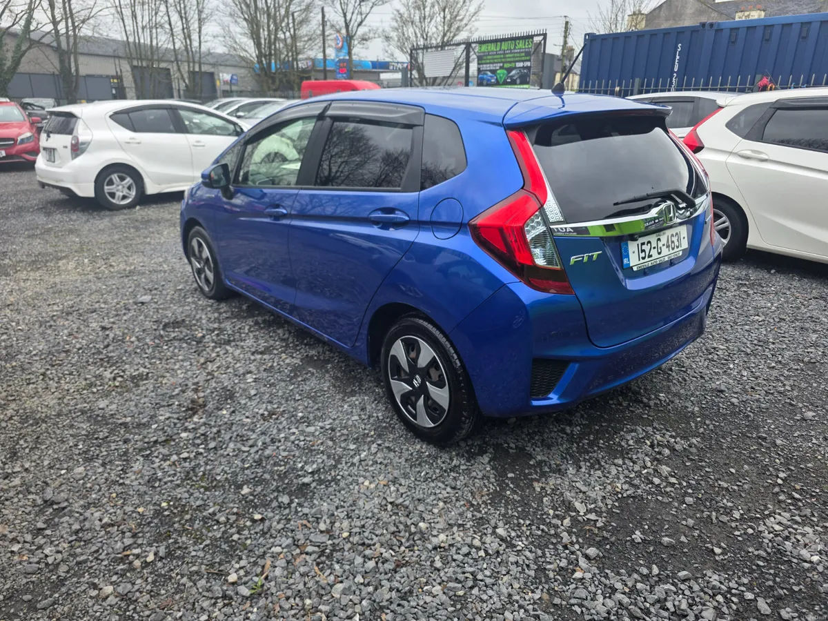 152 REG, NEW NCT, LEATHER, CAMERA, FINANCE - Image 4