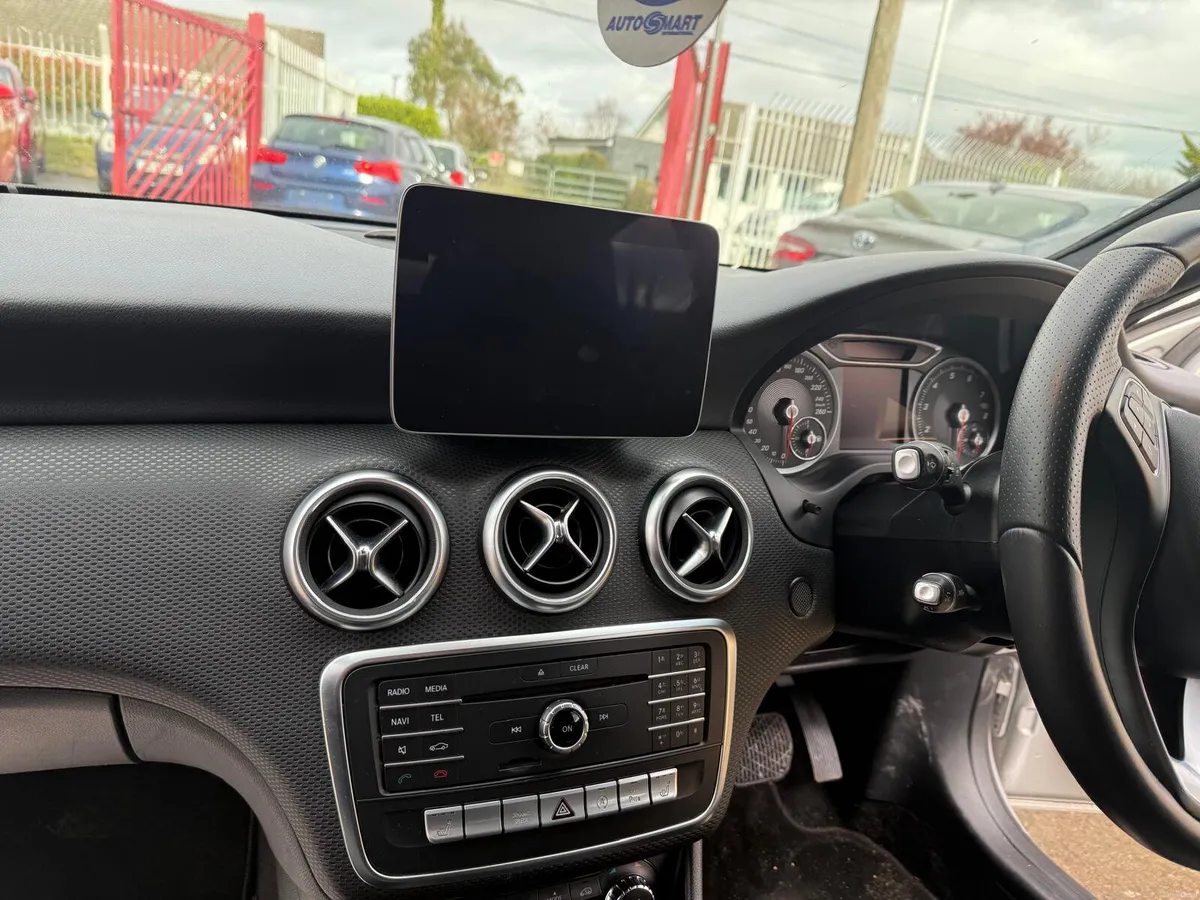 Mercedes-Benz A-Class 2018 - Image 2