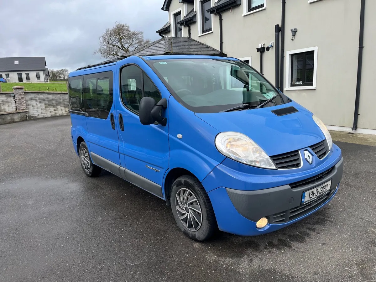 Renault Trafic 2013 - 9 Seater - Image 1