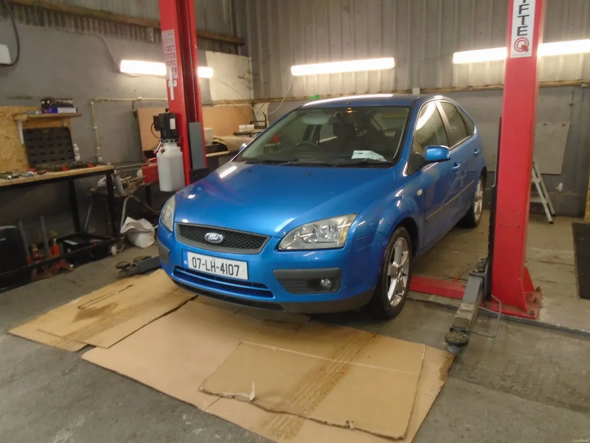 Ford Focus 2007 - Image 2