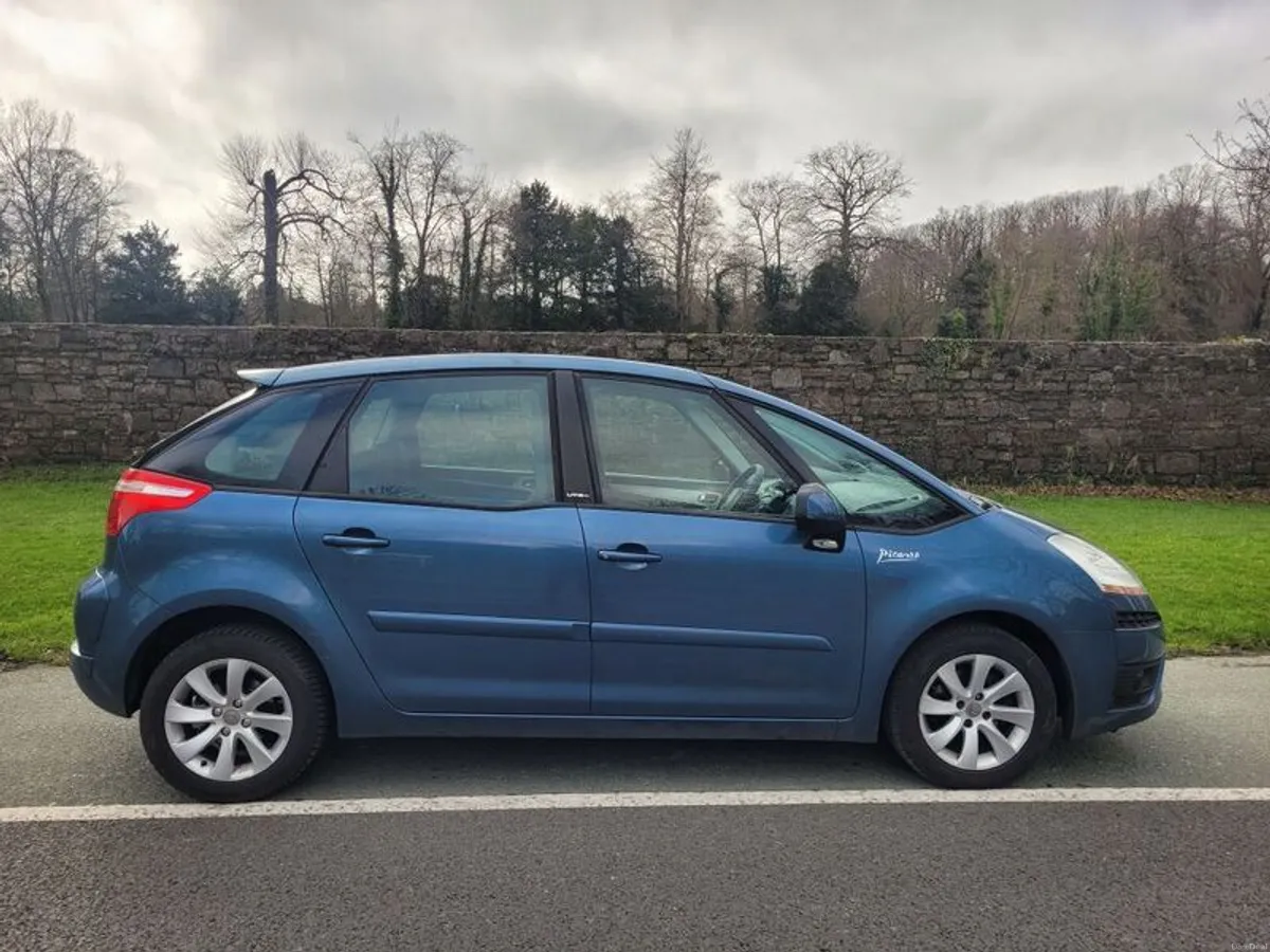 2010 Citroen C4 - Image 1