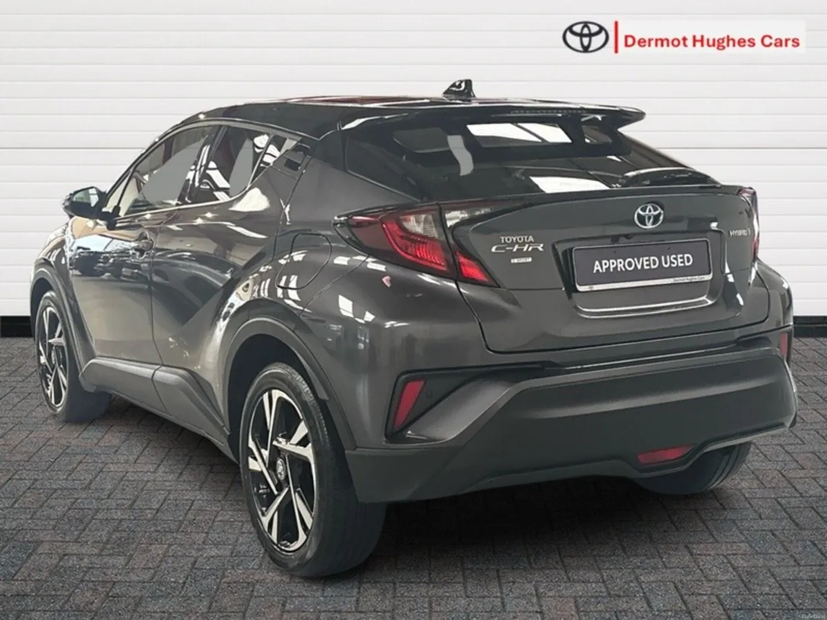 Toyota C-HR HYBRID SPORT BI-TONE 4DR - Image 2