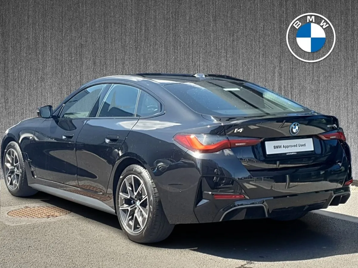 BMW i4 eDrive35 M Sport - Image 3