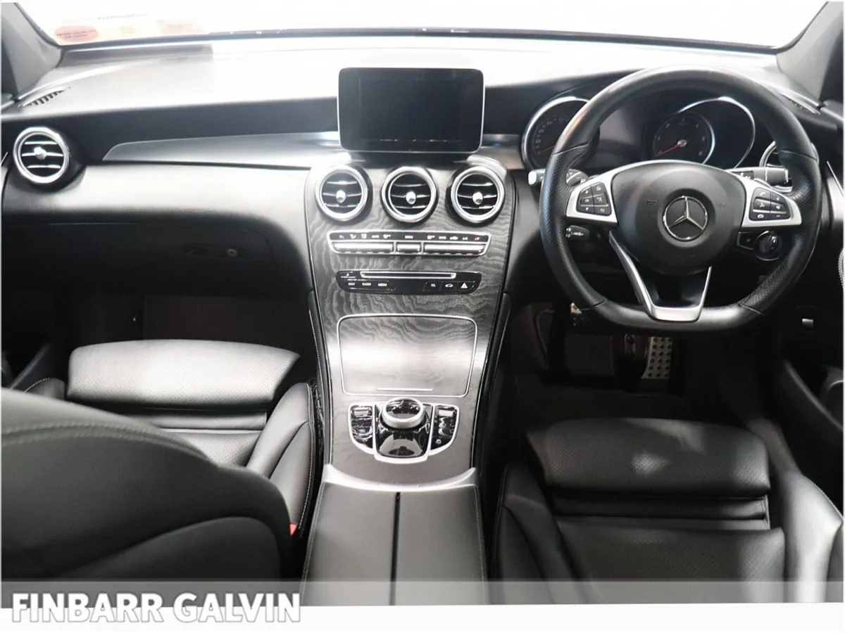 Mercedes-Benz  GLC 250 D 4M AMG SPORT - Image 4