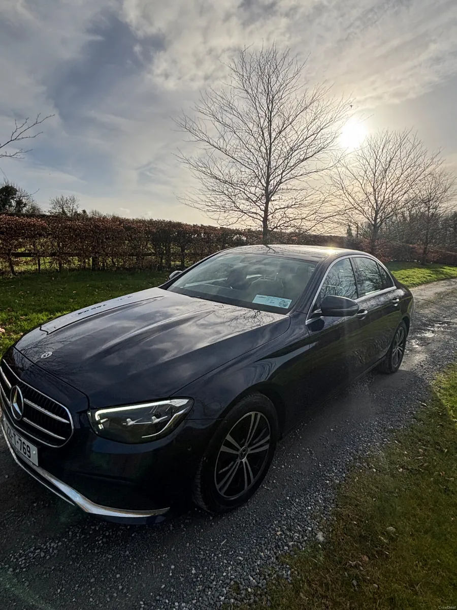 Mercedes-Benz E-Class 2022 Avantgarde - Image 2