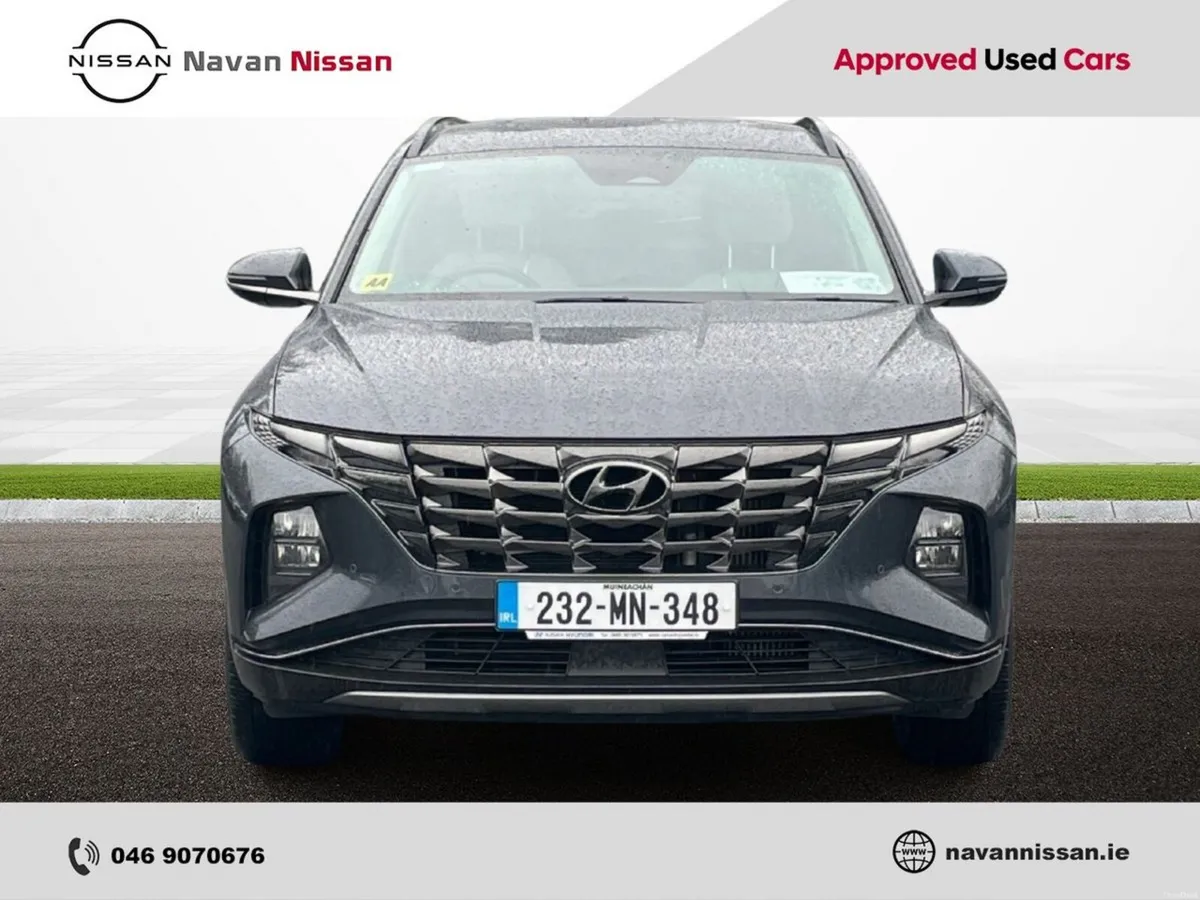 Hyundai Tucson 2WD Executive Plus - Image 3