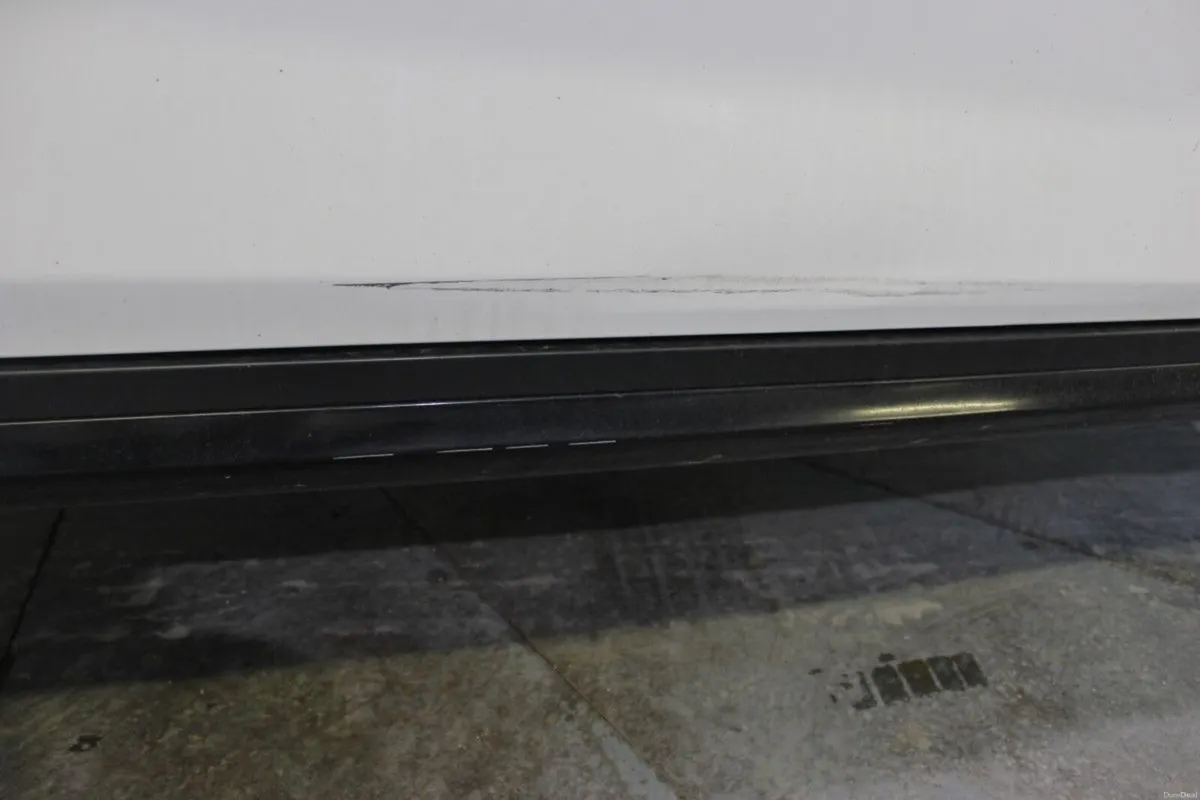 BMW X1 sDrive18d Sport - TENDER 5 - Image 4