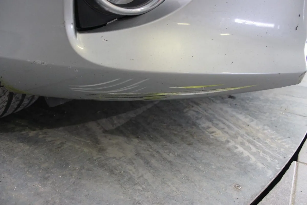 Toyota Auris 1.4 D-4D DPF LUNA - TENDER 2 - MILEAG - Image 3