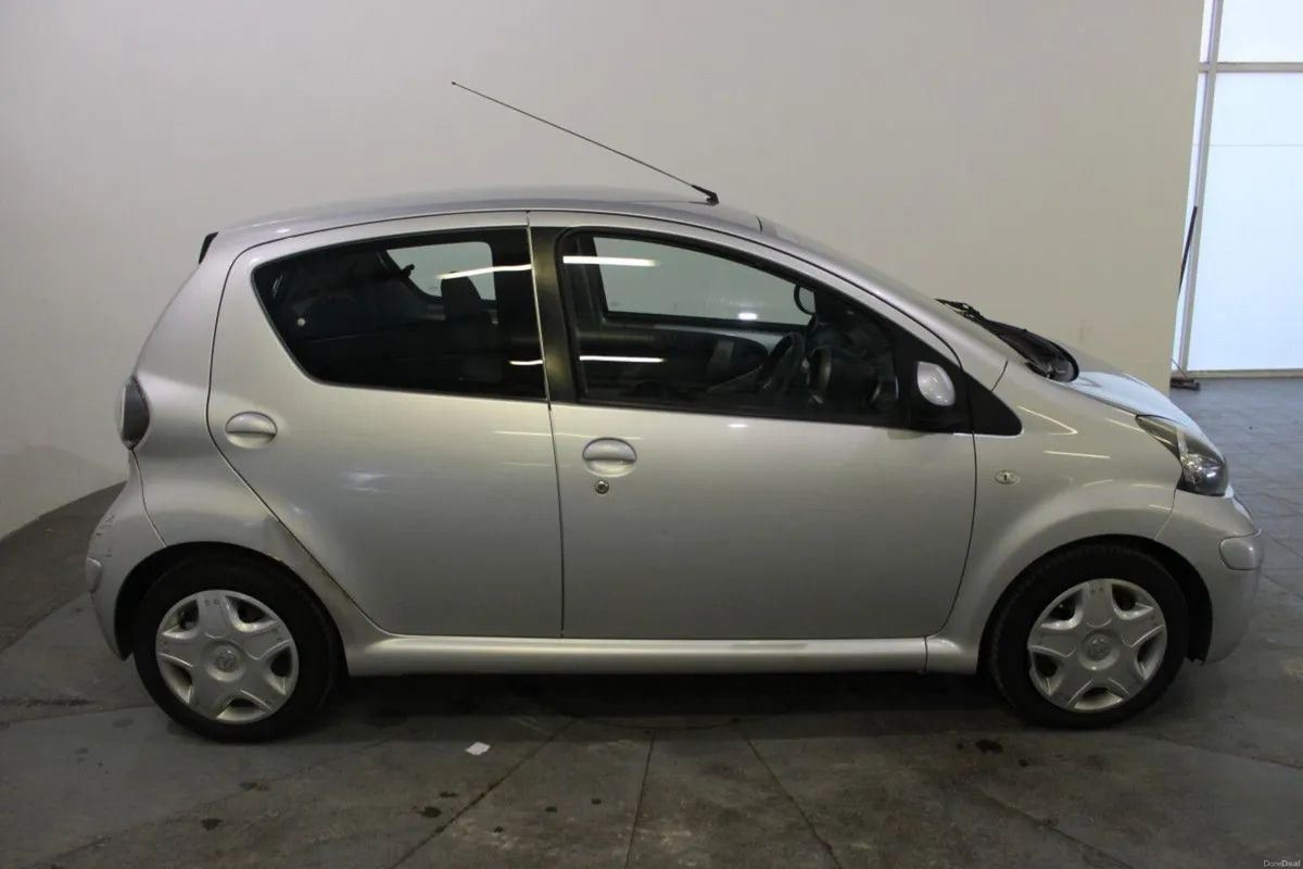 Toyota Aygo 1.0 VVT-i Aura - TENDER 20 -MILEAGE DI - Image 4