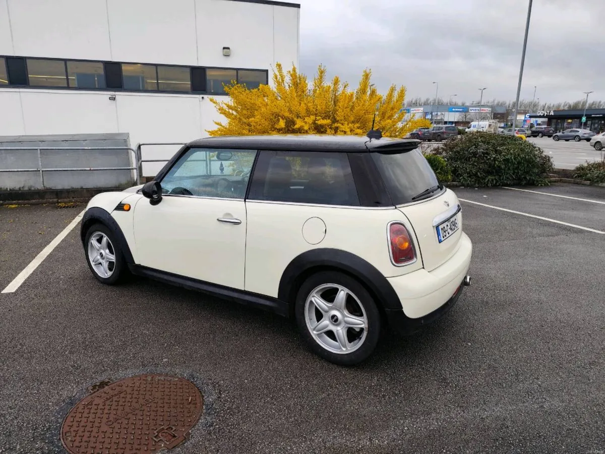 2009 Mini Cooper 1.6 Diesel (NCT 5/2027) - Image 2