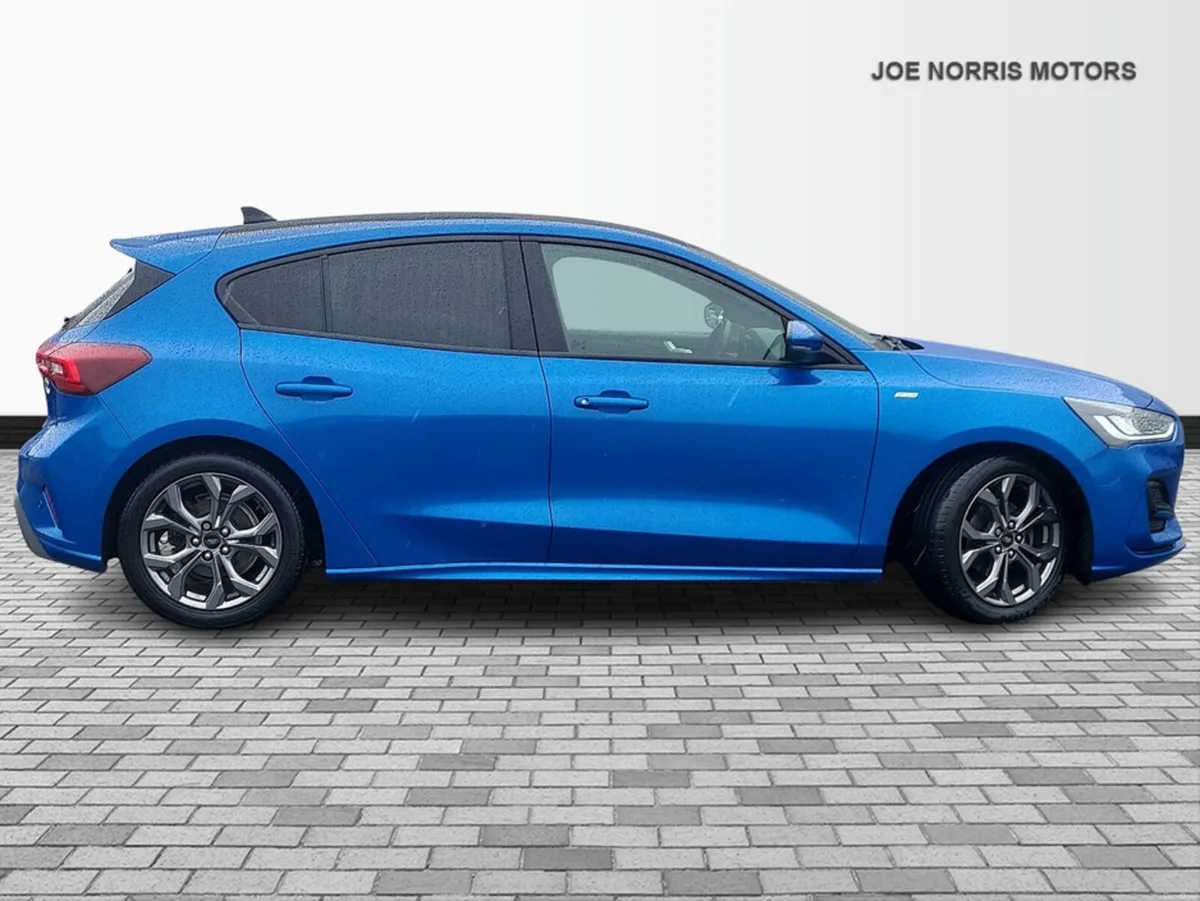 Ford Focus ST-LINE1.5 TD 120 Auto - Image 4