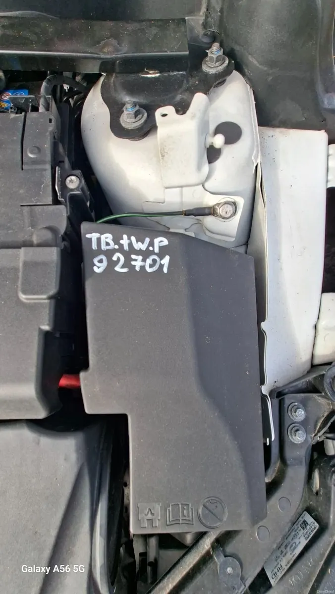 Volvo V40 2014 - Image 3