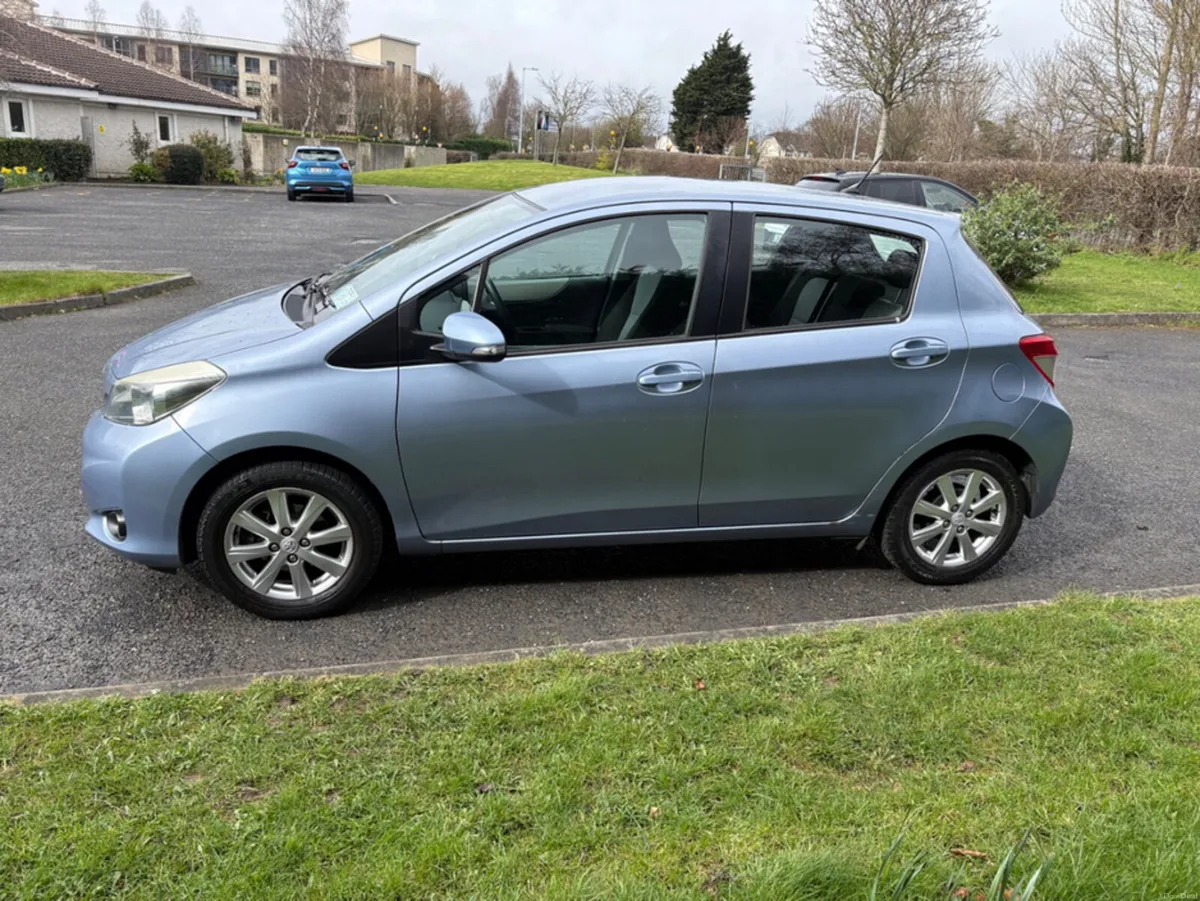 Toyota Yaris 1.0 SOL 4DR - Image 4