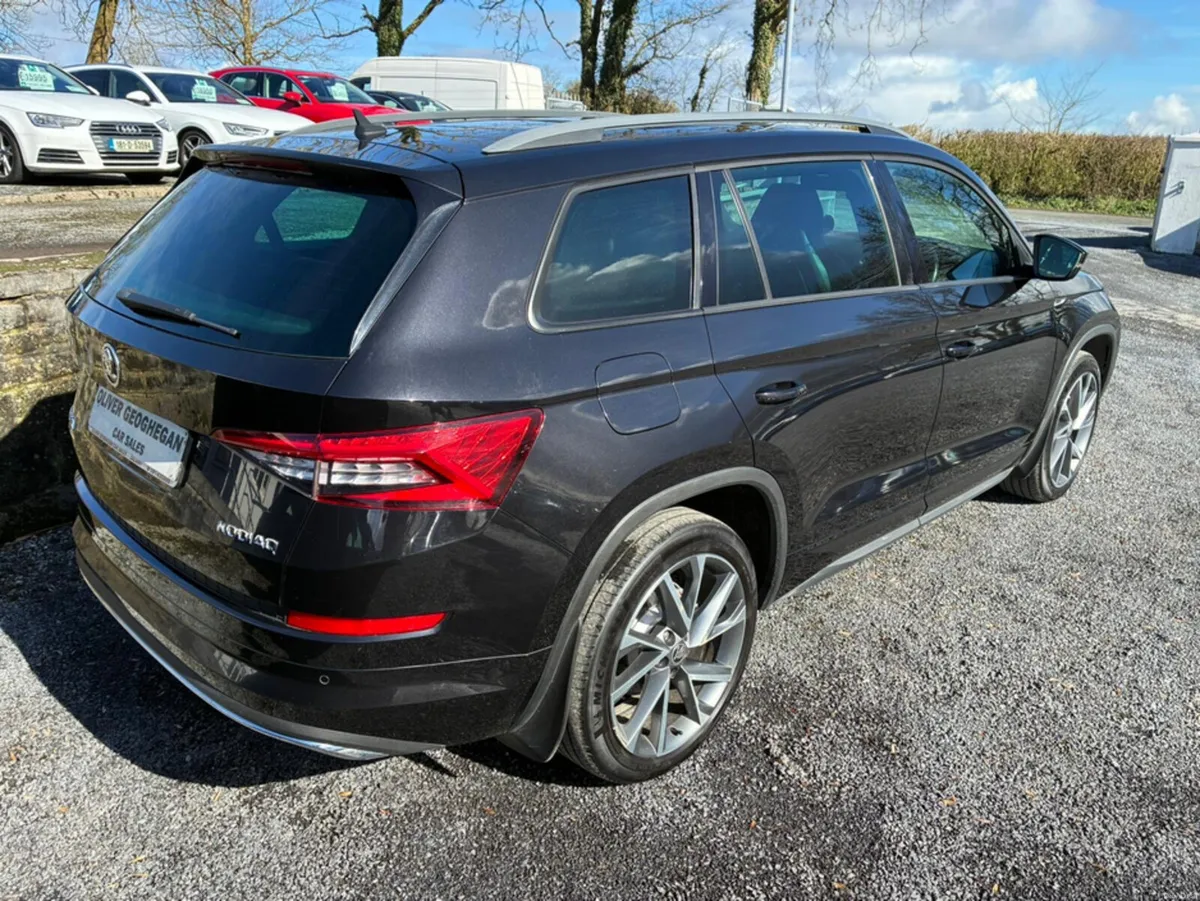 Skoda Kodiaq SPORTLINE 2.0 TDI 150 BHP DSG AUTO (7 - Image 3