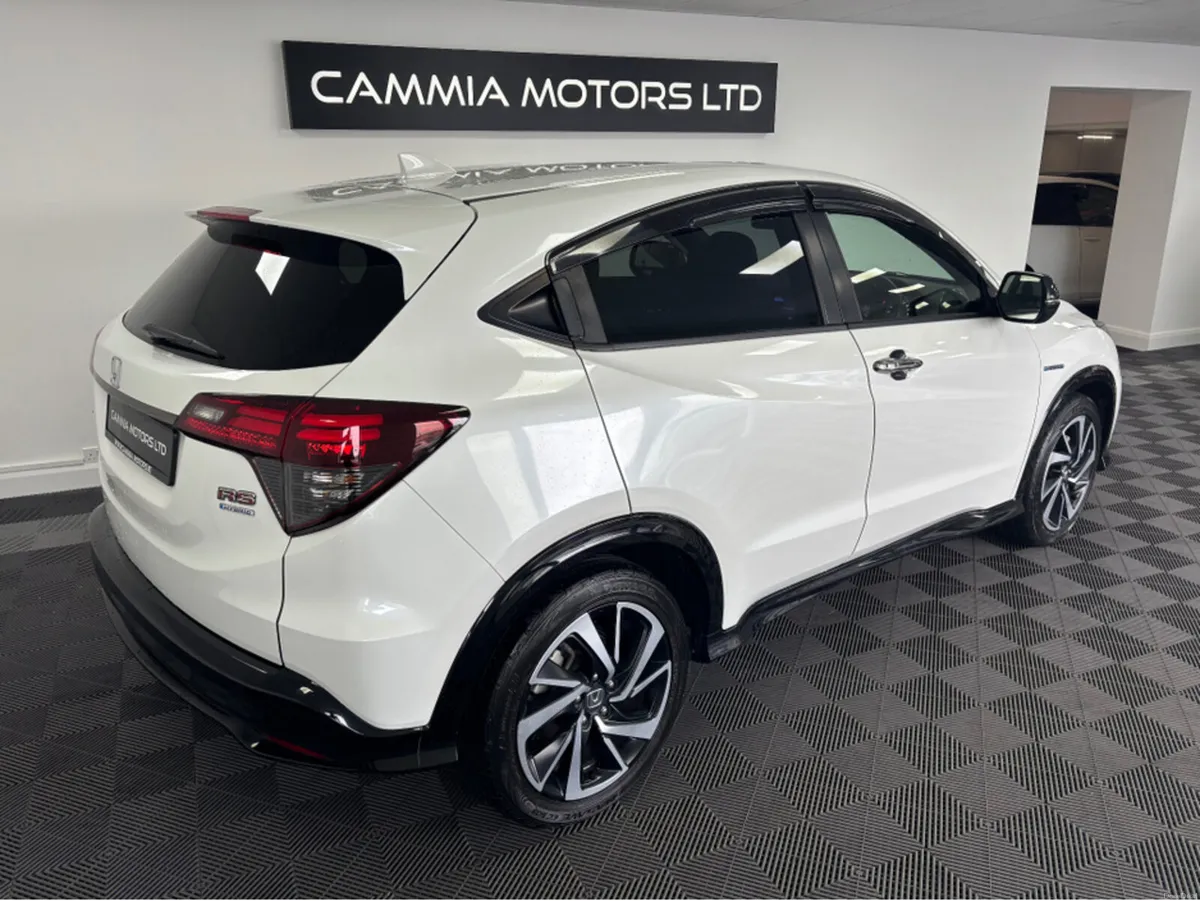 Honda Vezel HONDA VEZEL HYBRID RS SPORT MODEL*HEAT - Image 4