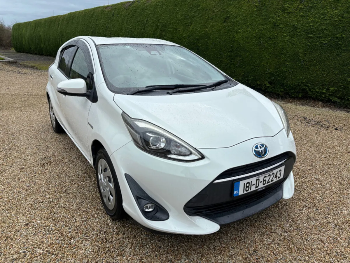 Toyota Aqua NHP10 181d62243 - Image 2