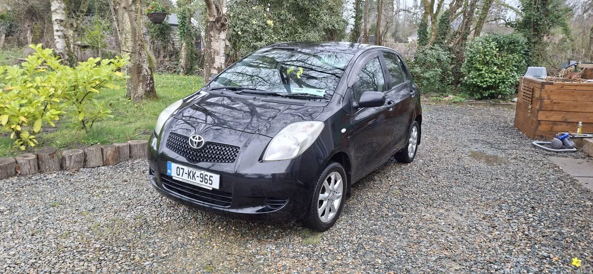 Toyota yaris - Image 2