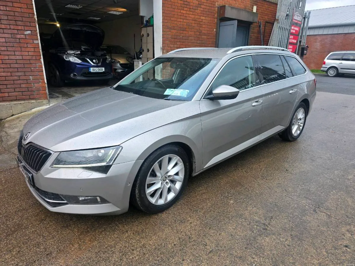 2017 Skoda Superb 2.0TD1 DSG AUTO - Image 3