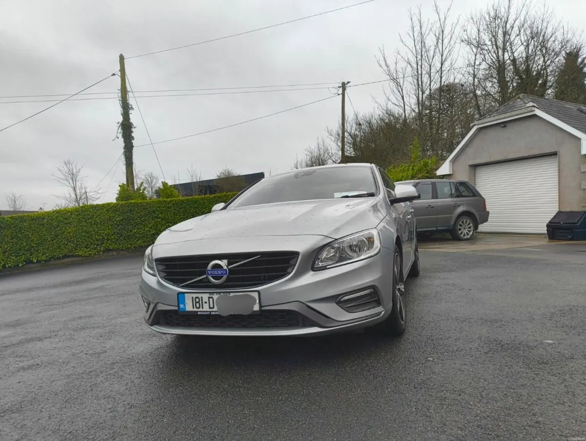 Volvo S60 R-Design D4 - Image 4