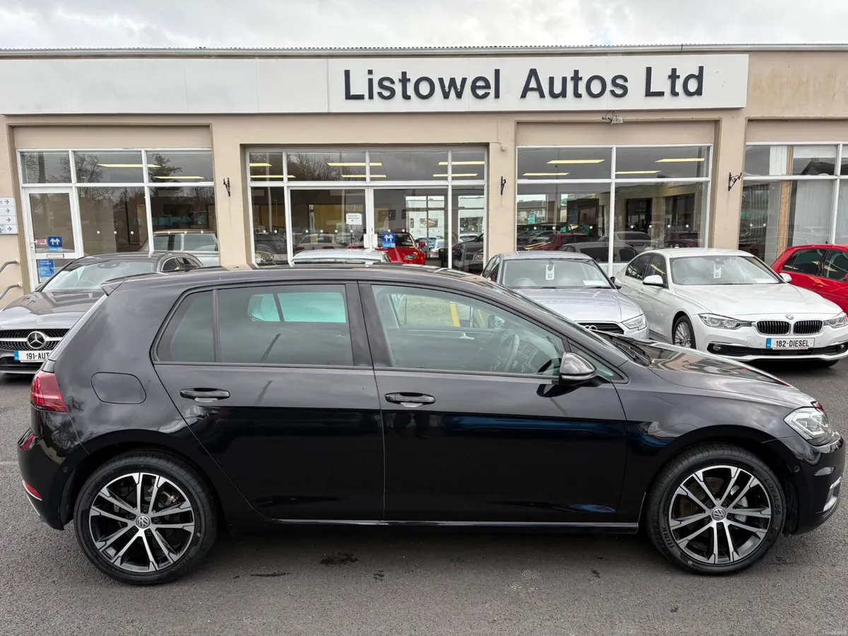 201 VW GOLF COMFORTLINE 1.2 AUTOMATIC PETROL - Image 1