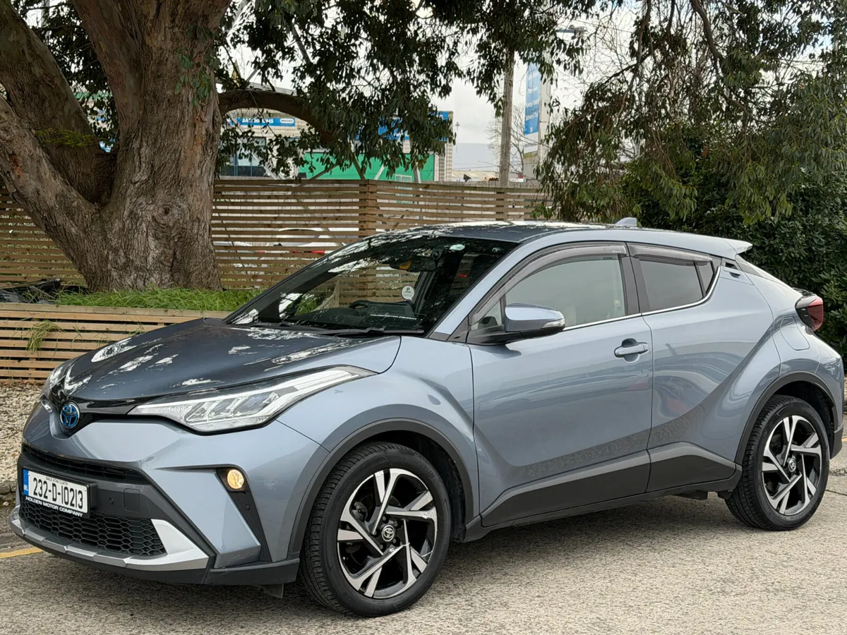 2023 Toyota C-HR..REAR CAMERA..SPORT LINE - Image 3