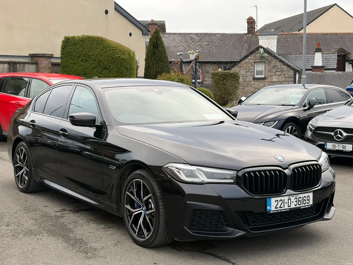 221 BMW 530E M-Sport *Huge Spec* - Image 3