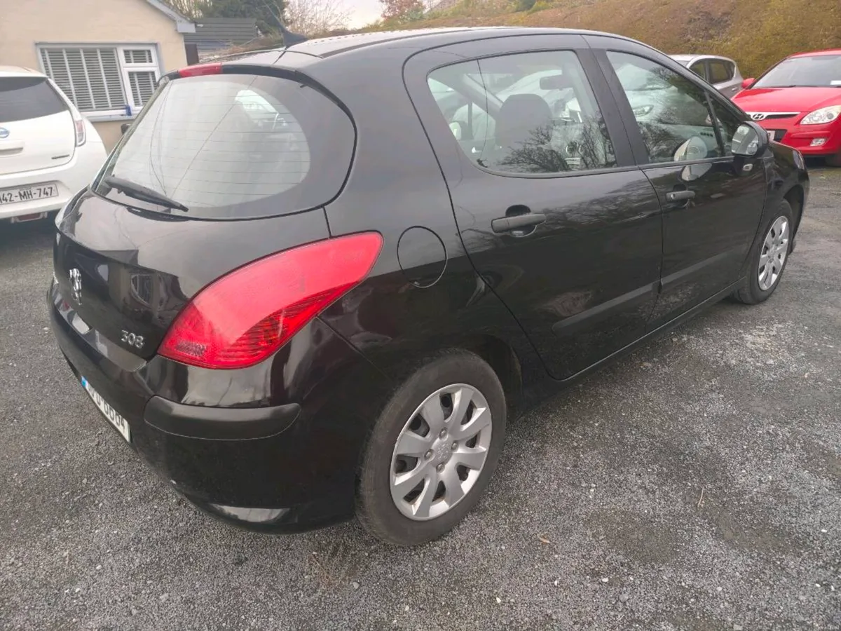 87k Miles NCT 01/27 08 Peugeot 308 1.4 S 5dr - Image 4