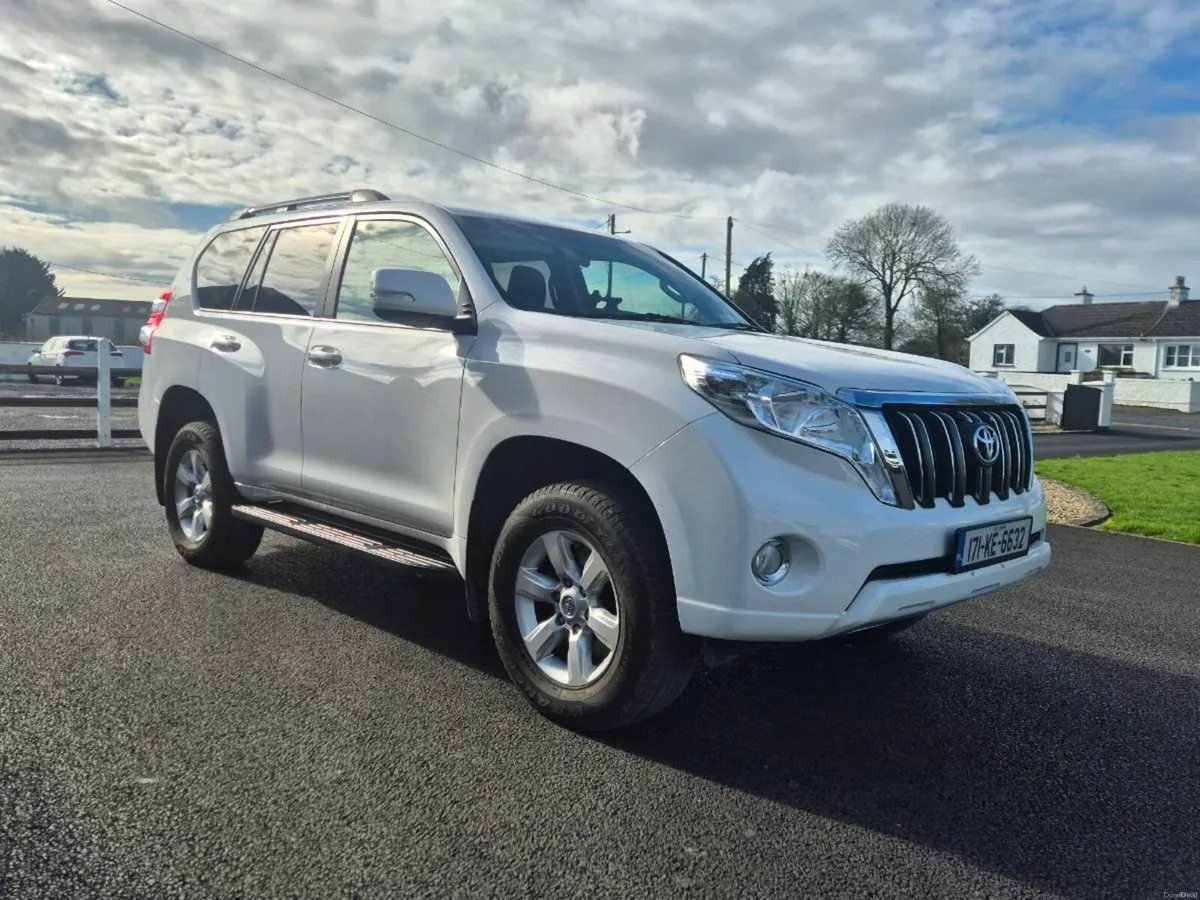 Toyota LandCruiser 1 Owner Full History passenger - Image 1