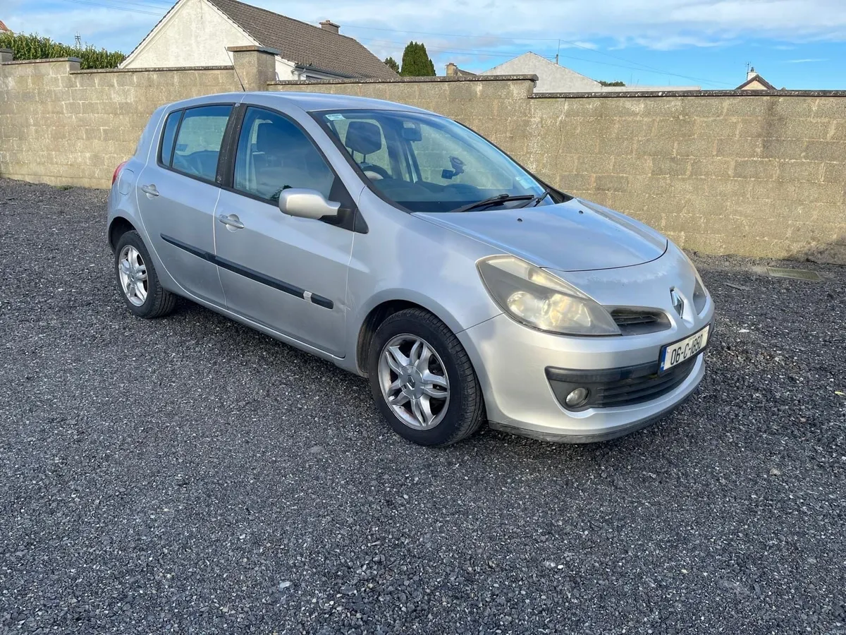 Renault Clio - Image 3
