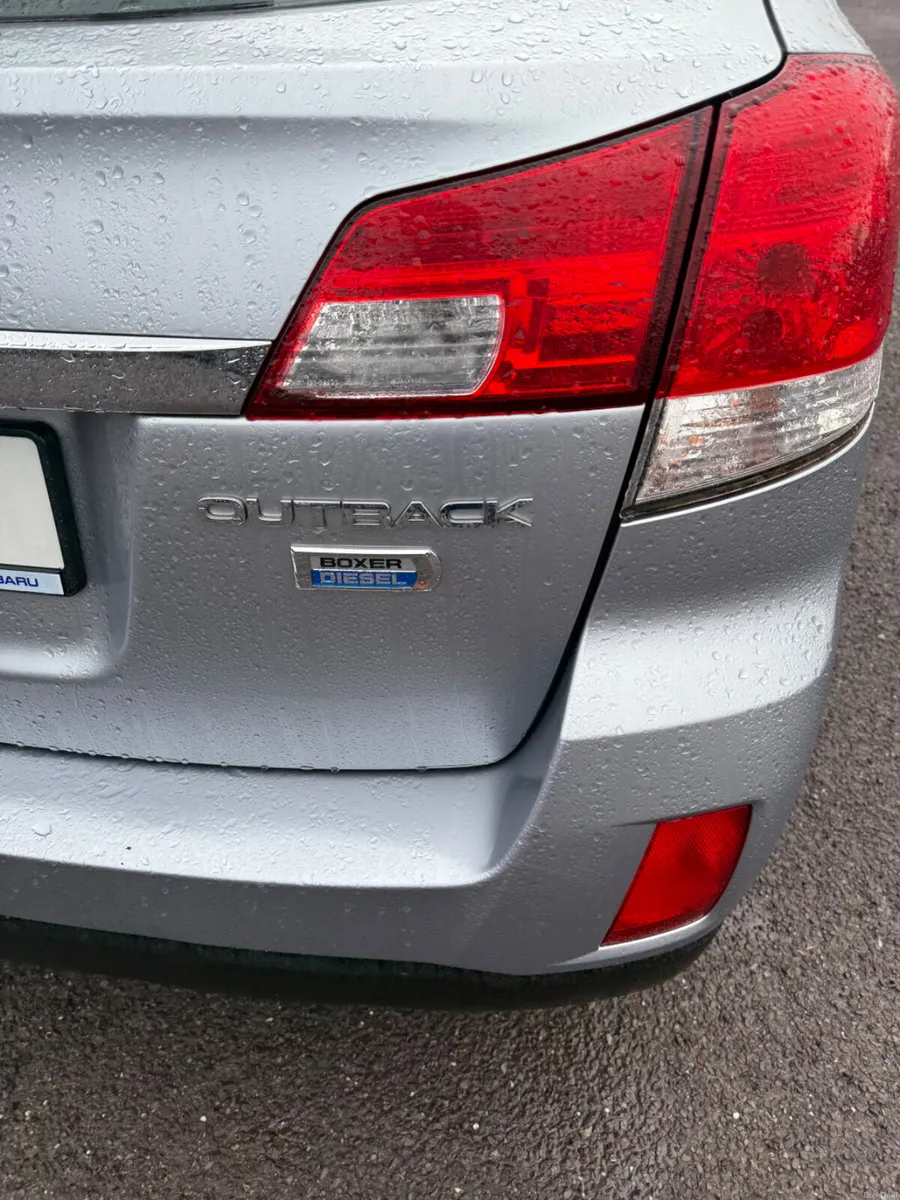 Subaru Outback 2015 - Image 4