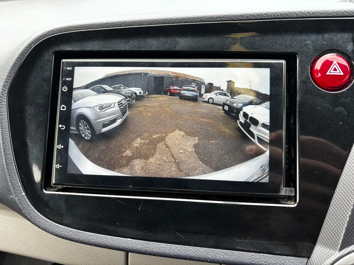 Honda Insight 2010 - 108900KM - Image 3