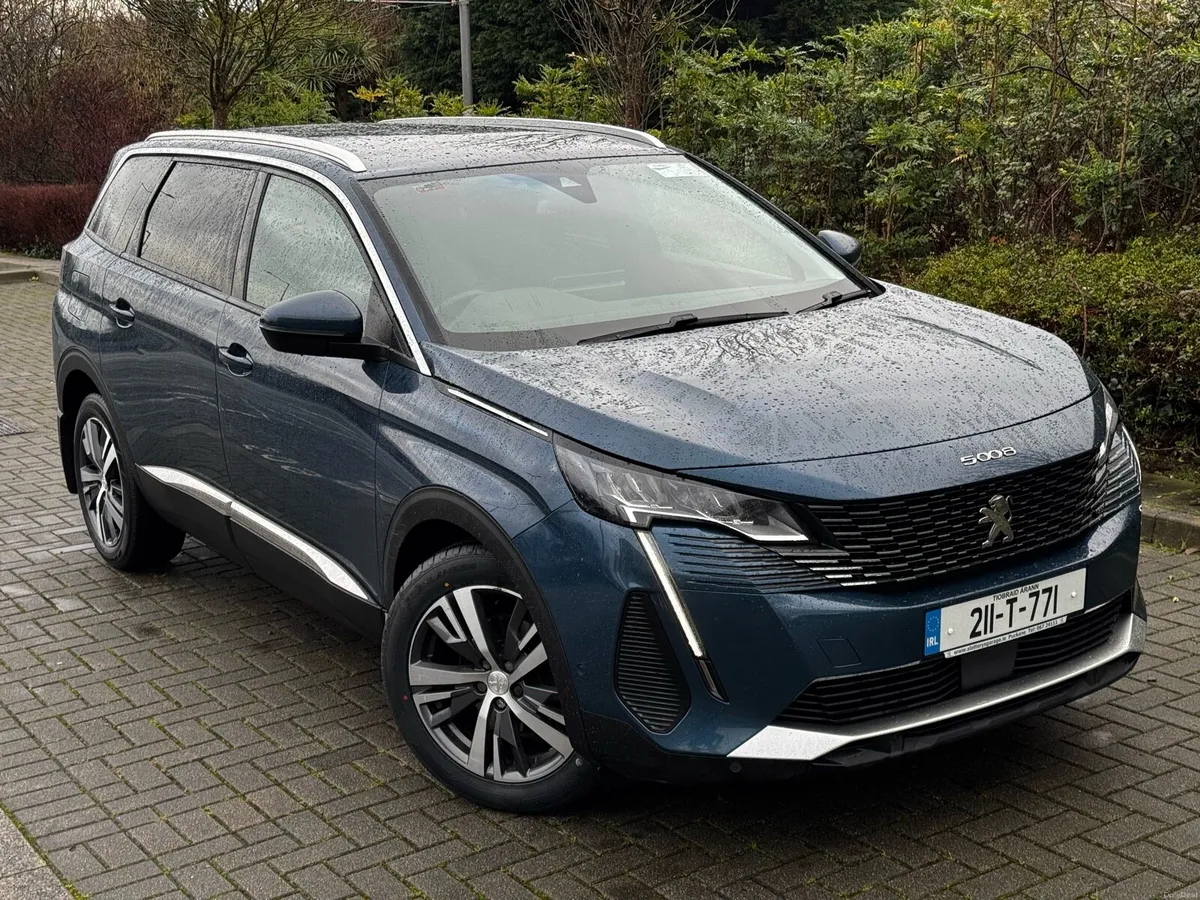 211 Peugeot 5008 ALLURE 1.5 HDI 7 SEATS WARRANTY - Image 4