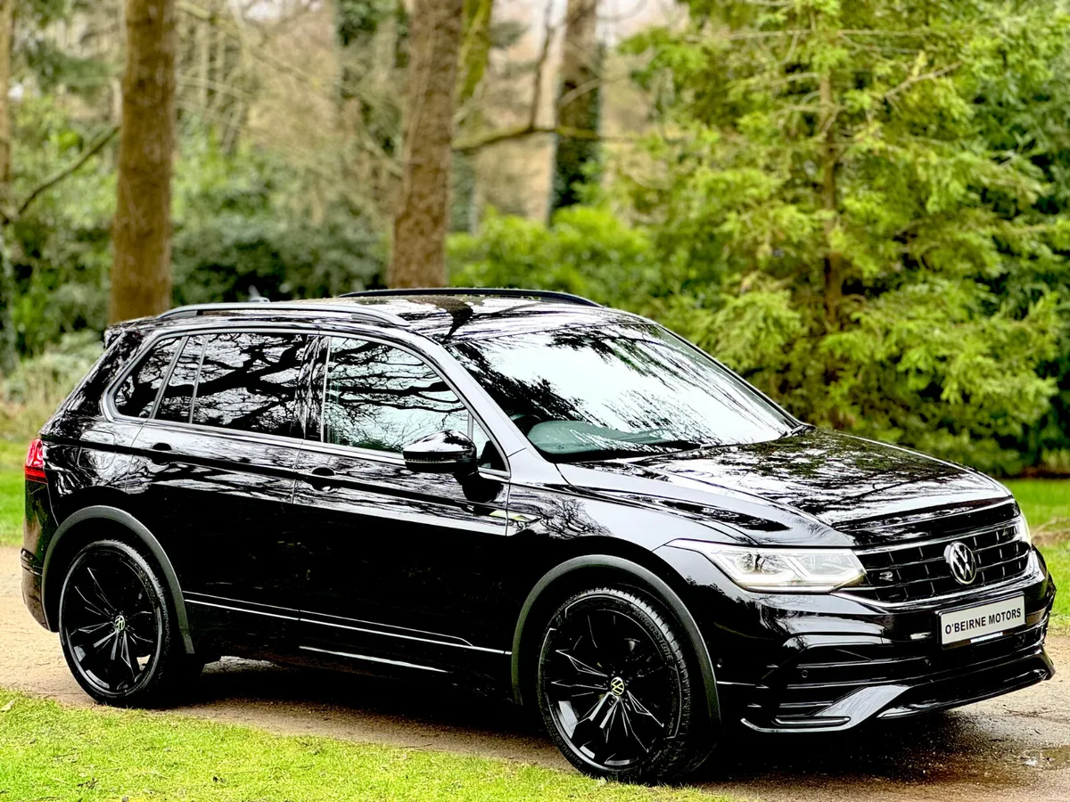 2.0TDI 150 6SPD * FULL R-LINE BLACK PACK  * - Image 3