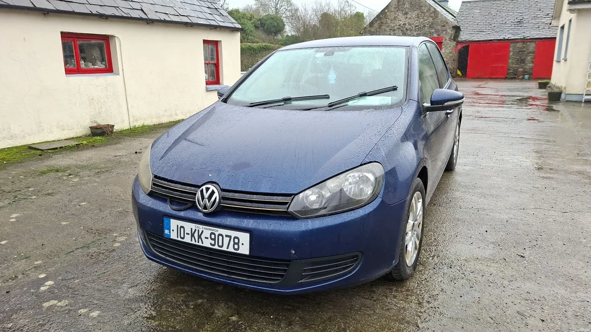 Volkswagen Golf 2010 - Image 2