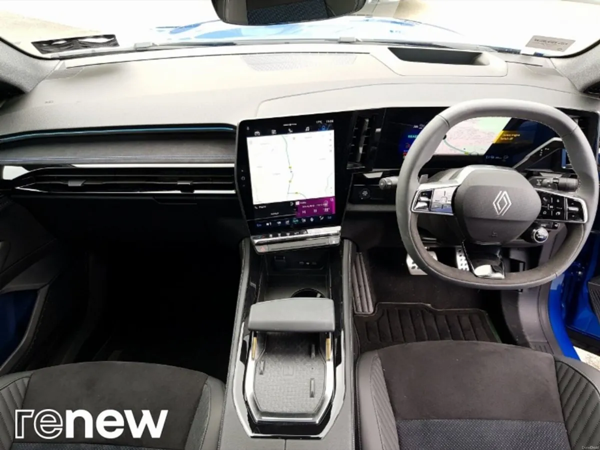 Renault Rafale E-TECH Hybrid 200 Auto esprit Alpin - Image 2