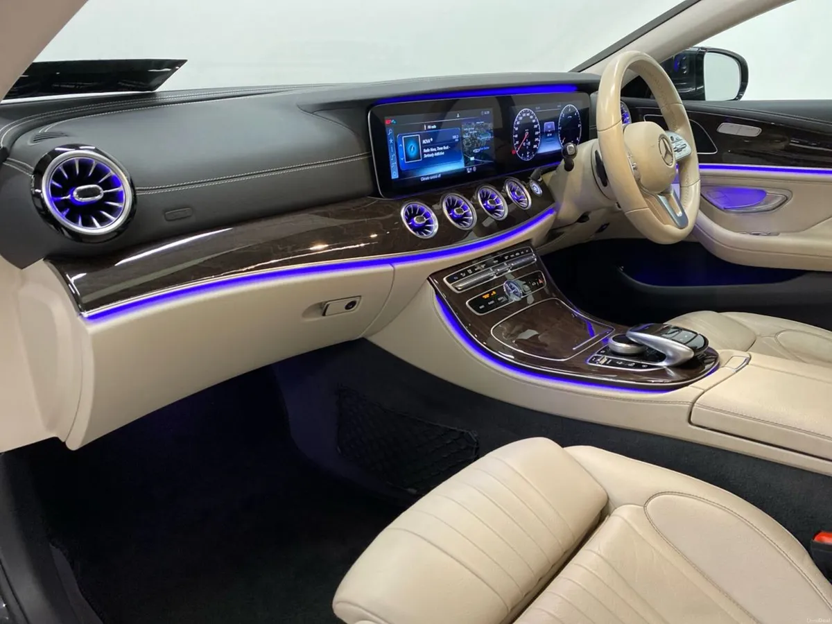 Mercedes-Benz CLS CLS 300 d AMG line | Heated Seat - Image 6