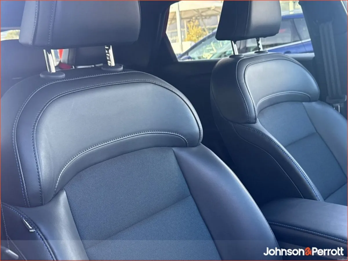 MG MG4 TOP SPEC LONG RANGE EXCLUSIVE - Image 3