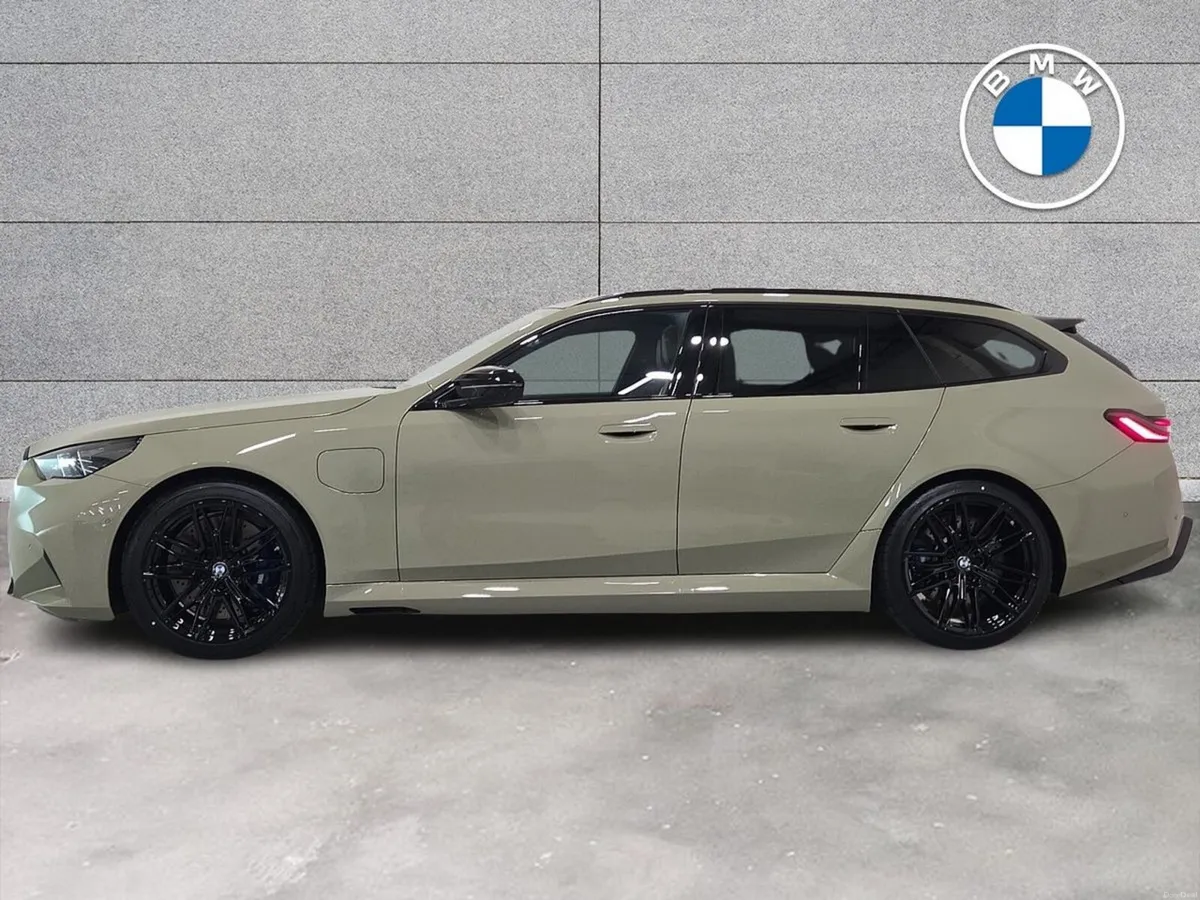 BMW M5 4.4 - Image 4