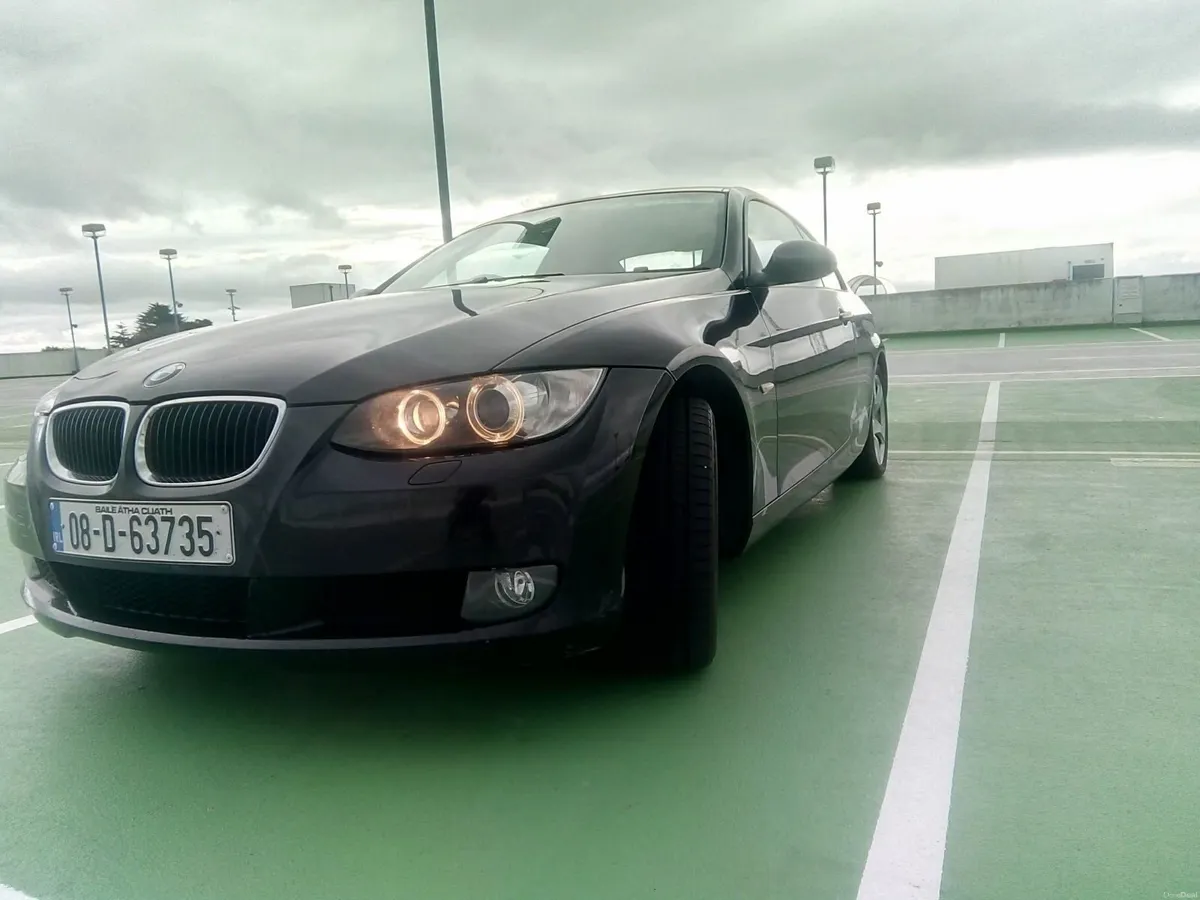BMW E92 3-Series Coupe 2008 - Image 2